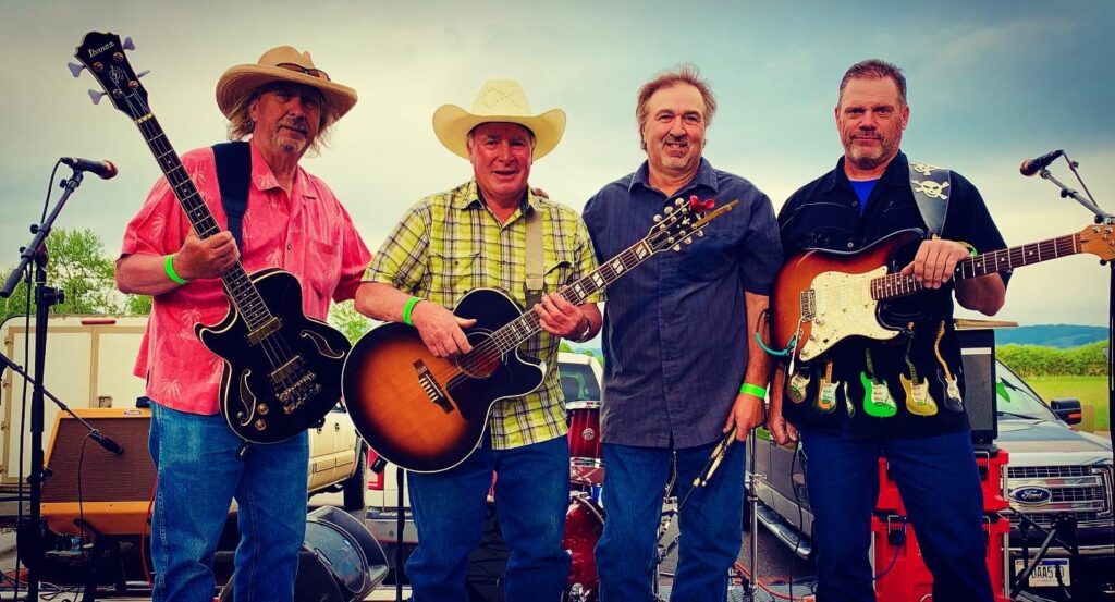 2022 Crazy Mountain Express Photo 31005