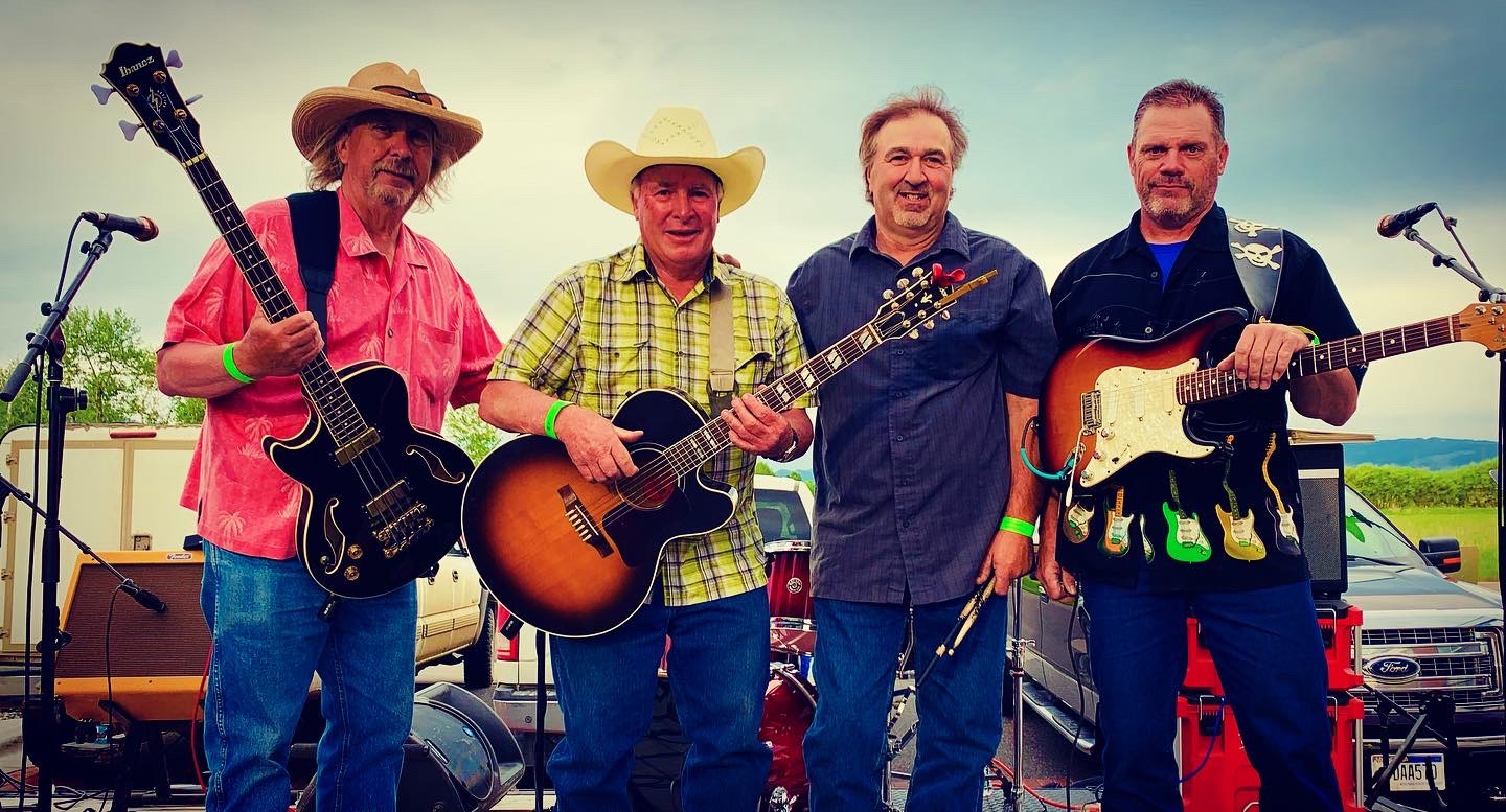 2022 Crazy Mountain Express Photo 31005